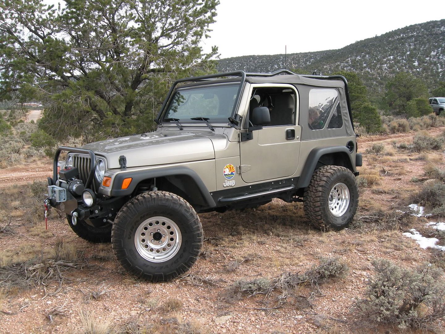 04 Jeep Wrangler TJ, Lockers, Rollcage, Armor, Lifted, LOW miles